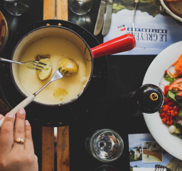 Easy Vegan Cheese Sauce